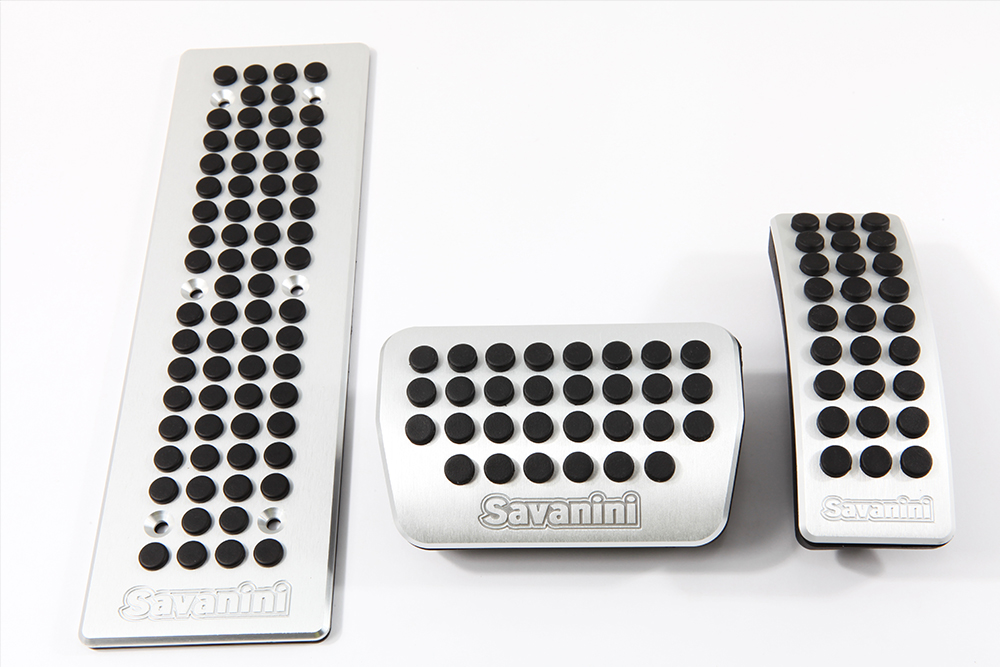 CAR PEDAL WITH NO DRILLING FOR BENZ A/B/GLA/CLA CLASS AT